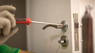 Commercial Locksmith at 92336 Fontana, California